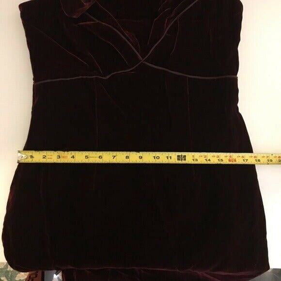 Watters And Watters Women's 12 Sleeveless Burgundy Colored Velvet Sheath Dress - Picture 10 of 11